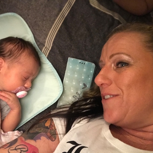 Meet your Posher, Jaime - Picture 4 of 8